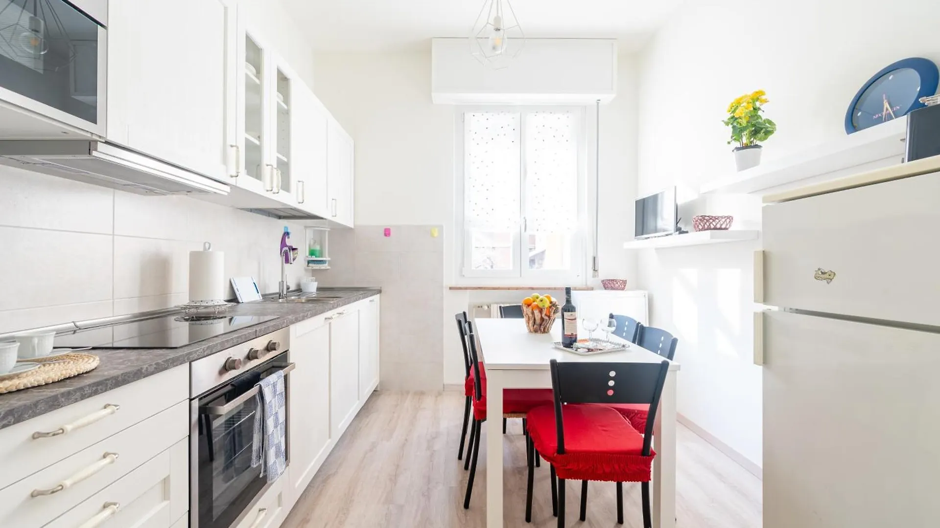 Oltretorrente Ospedale Apartment Parma 0*,  Italy